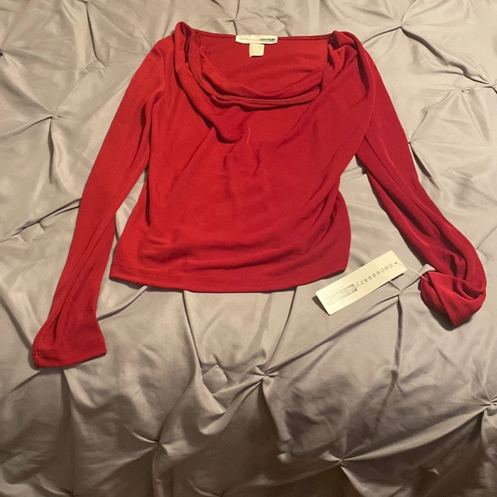 Red blouse - Picture 1 of 4